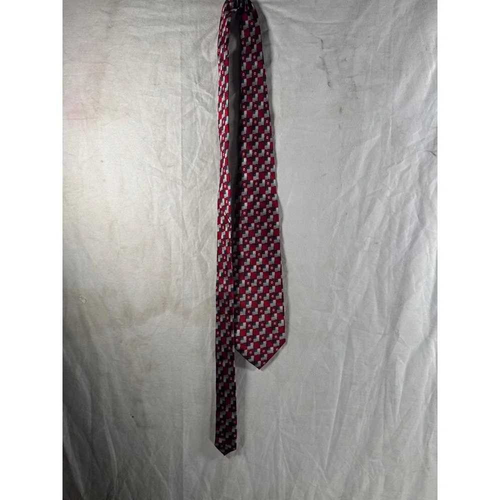 Pierre Cardin Mens Silk Tie Red NavyBlue Silver Geometric Grid Pattern WPL 13185